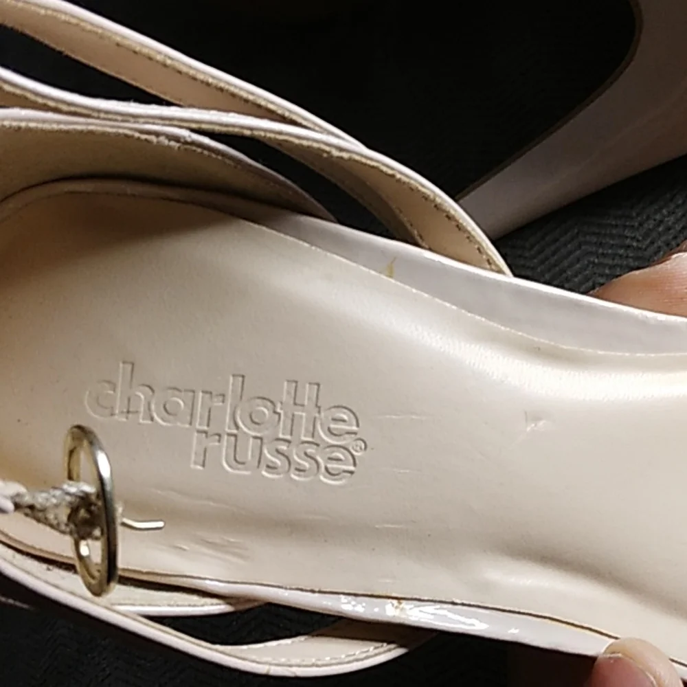 CHARLOTTE RUSSE Heels - Picture 6 of 9